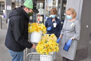 THBG horticulture director Mark Richardson delivers flowers to UMass Memorial's University Campus in Worcester.