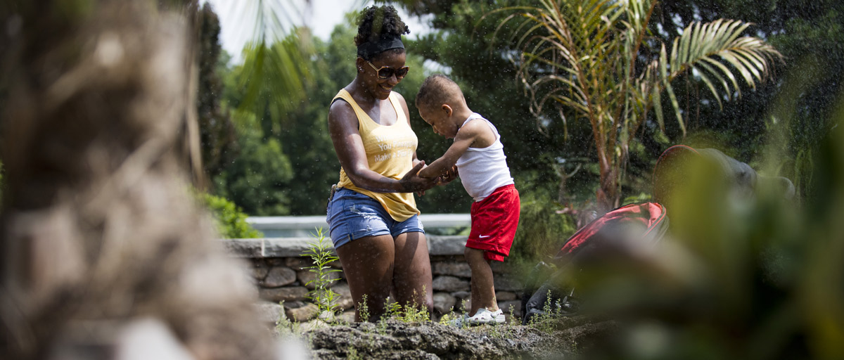 Family enjoying the Gardens.