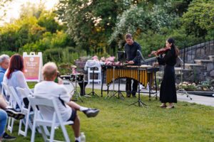 optimized-JamesJonesStudio_185A2422 classical musicians play in the Garden