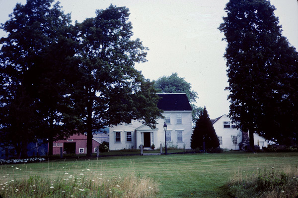 farm-opt Photo of the farm house from the early days